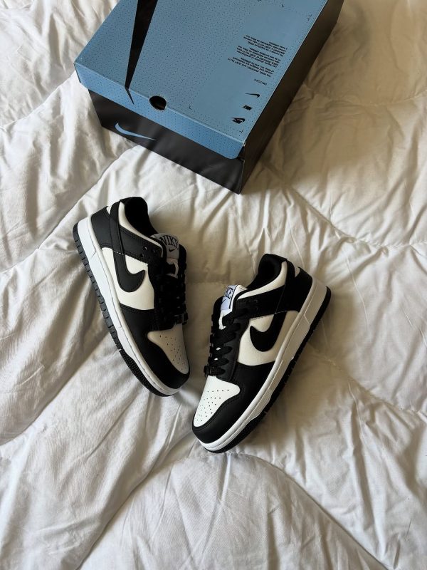 Nike Dunk Low SB • Panda